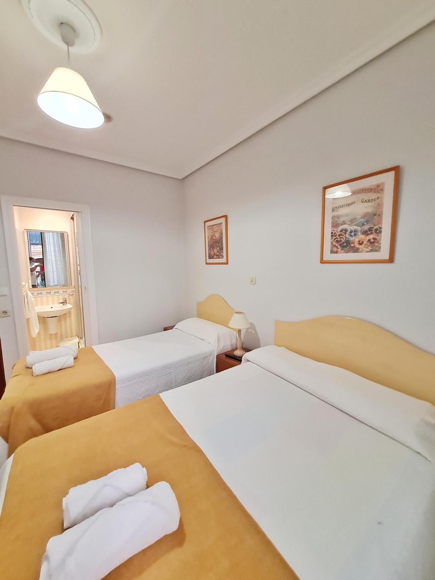 Pension San Lorenzo San Sebastián Oda fotoğraf